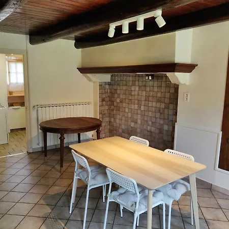 Ponssien Refuge Holiday home